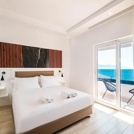 Helia Seaside Hotel 4*
