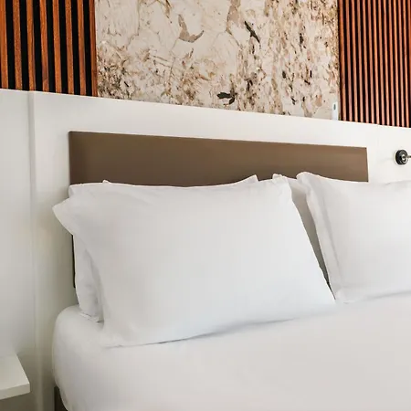 Hotel Helia Seaside 4*