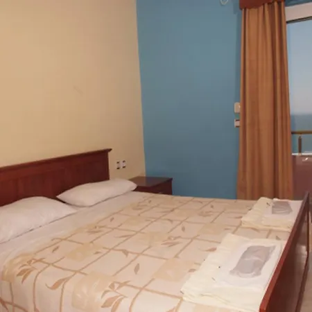 Helia Seaside ホテル Sarandë